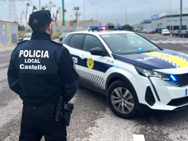 Detenido tras darse a la fuga y conduciendo sin carnet en Castellón