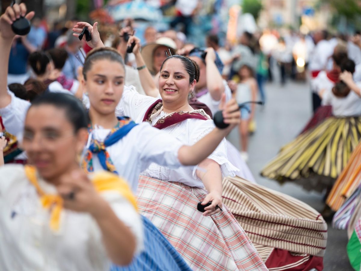 El Grao de Castellón celebra la tradicional Cavalcada de la Mar