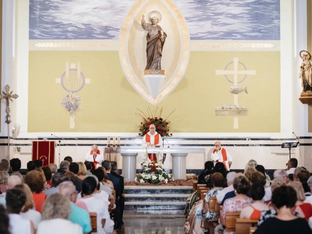 El Grao de Castellón celebra la tradicional misa en honor a Sant Pere