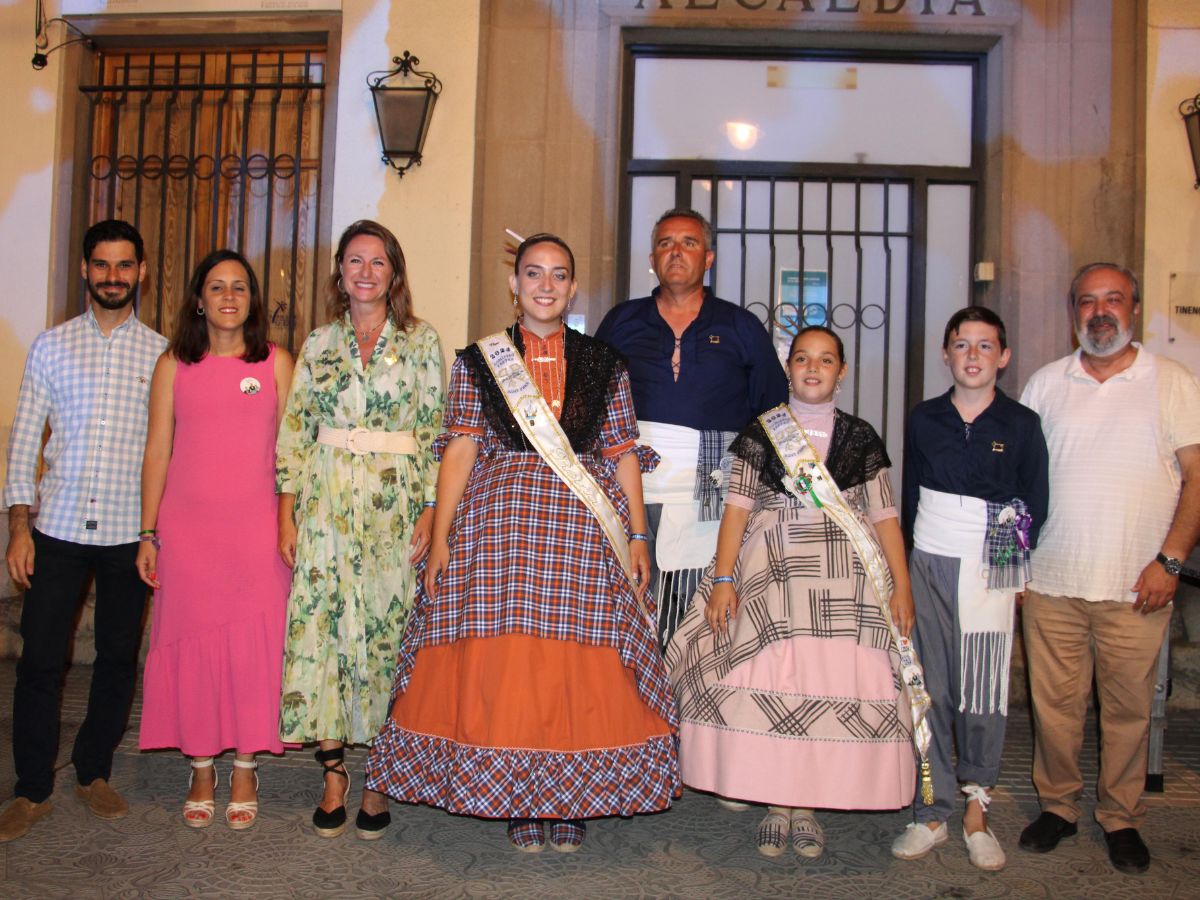 Las fiestas de Sant Pere 2024 en el Grau culminan con un emocionante cierre que incluye un pasacalle, teatro y pirotecnia del "Visca Sant Pere".