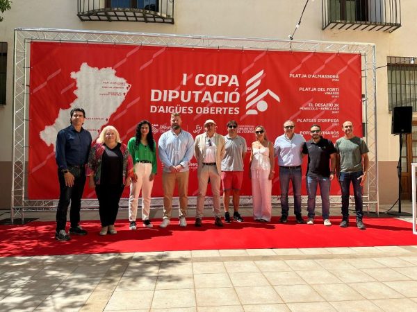 La Travesía Playa de Almassora abre la Copa Diputación de Aguas Abiertas