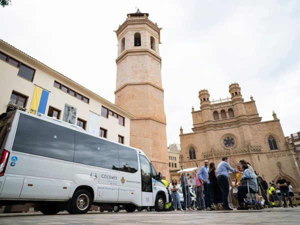 Presentación de nuevos vehículos adaptados en Castellón