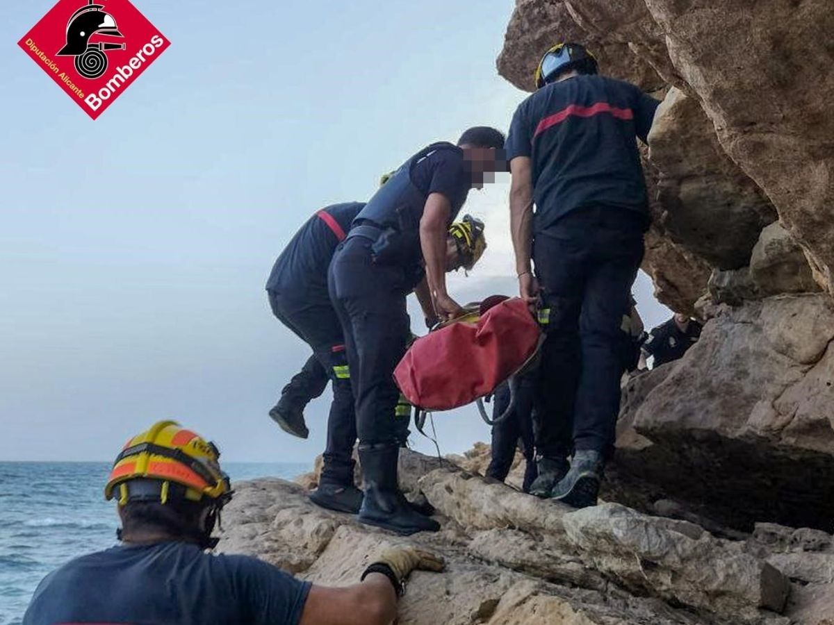 Un joven fallece ahogado en una cala de Benidorm