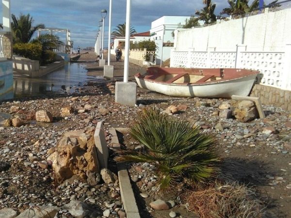 Costas licita la redacción del proyecto para los espigones del Grau de Moncofa