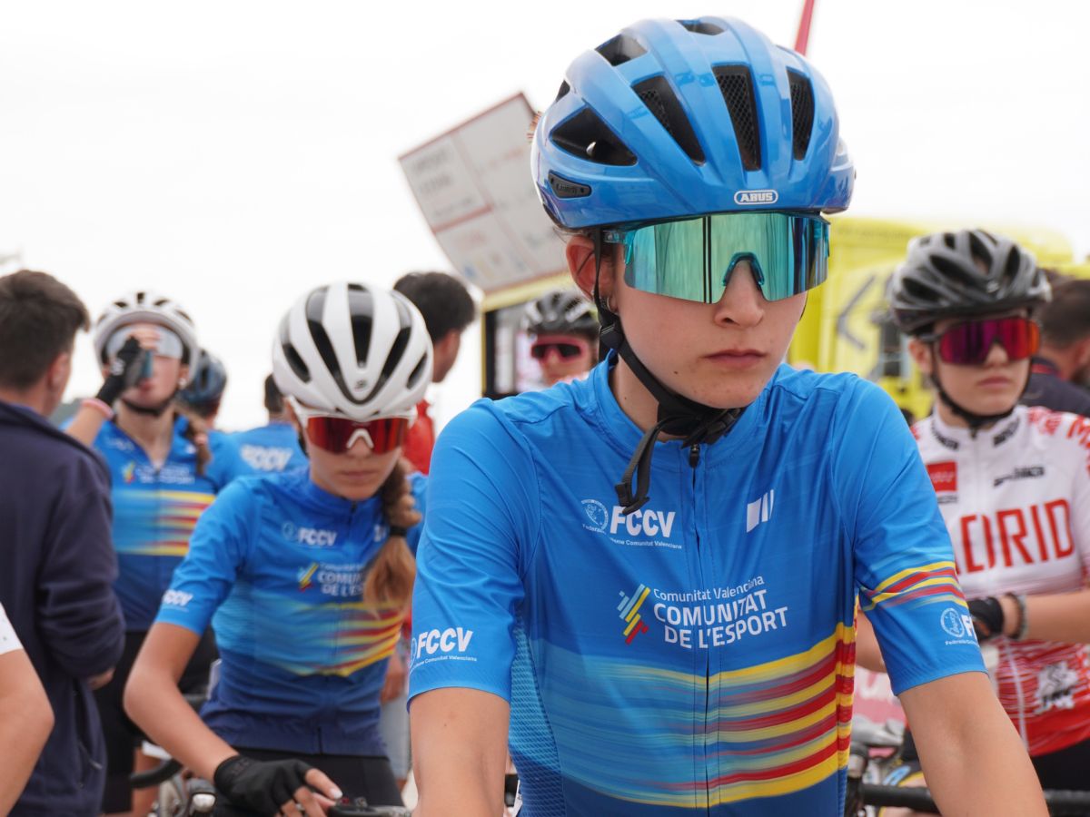 Entrevista a la ciclista castellonense Nayara Ibáñez, campeona de España por equipos