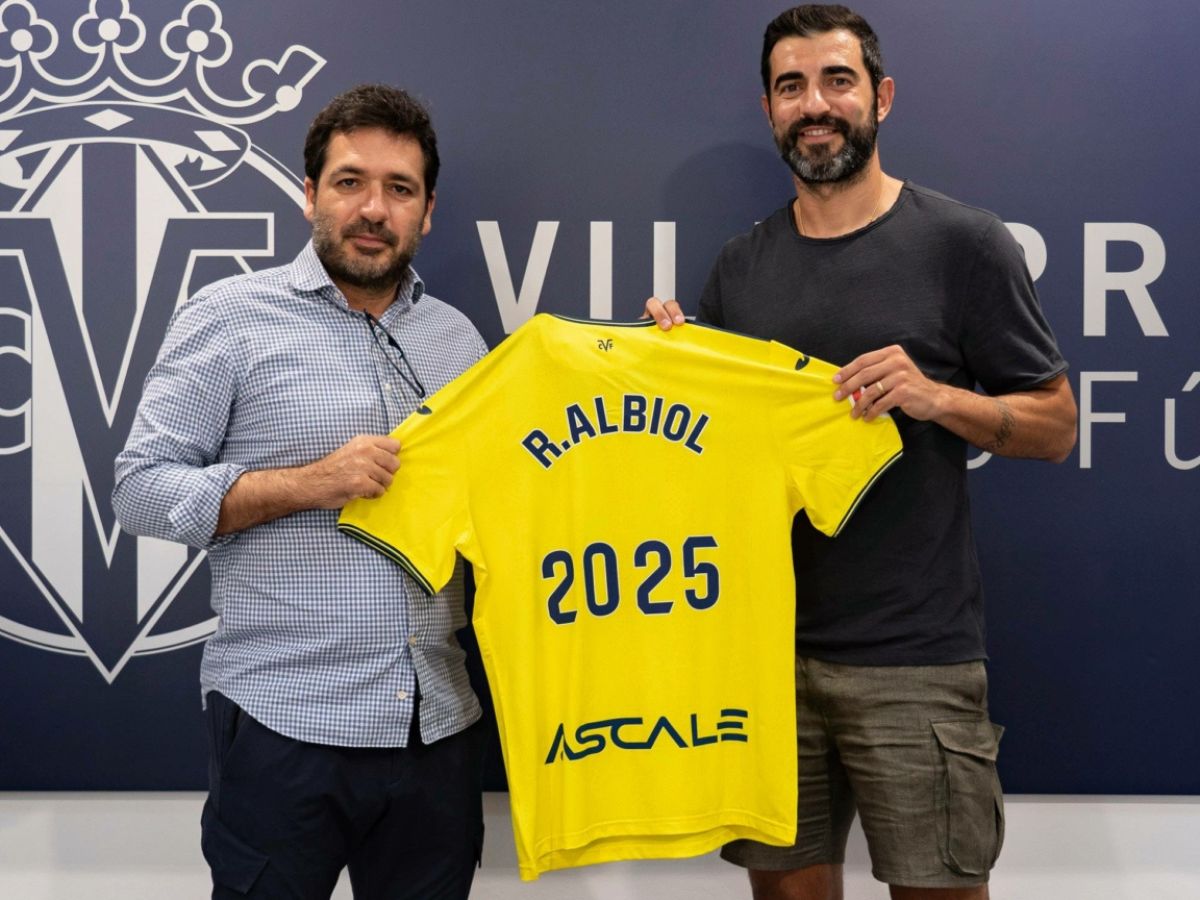 Raúl Albiol renueva un año más con el Villarreal CF