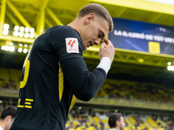 El Villarreal CF hace oficial la salida del club de Filip Jörgensen