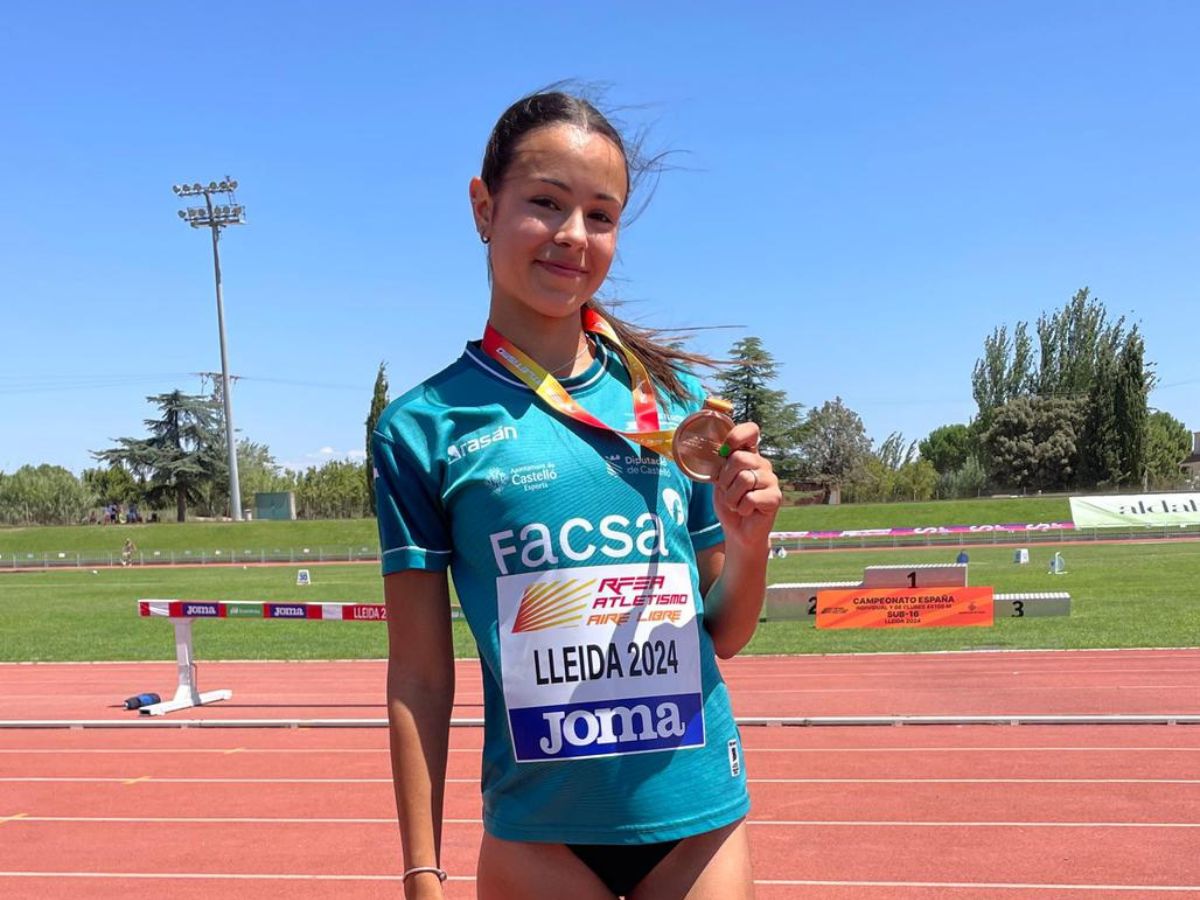 Este fin de semana se disputó el campeonato de Europa sub18 donde la atleta del Facsa Playas de Castellón consiguió subir al podio en la prueba de 2000 obstáculos.