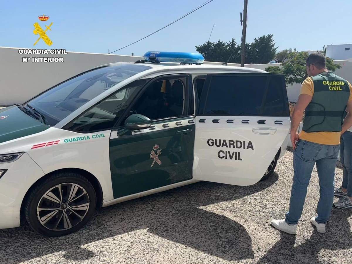 Sorprendidos ‘in fraganti’ intentando robar en un bar en Almassora