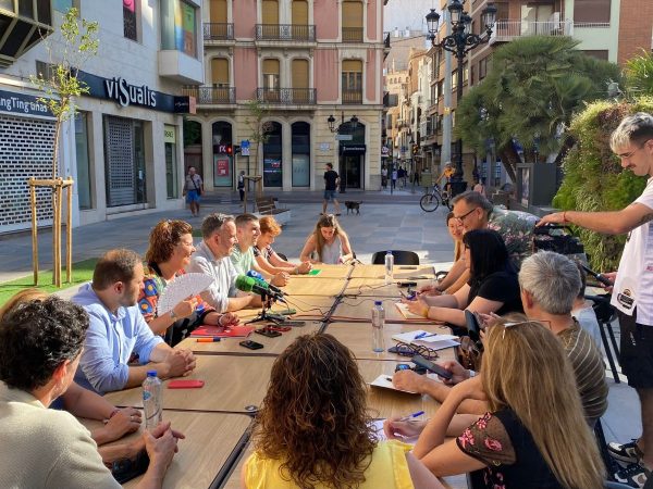 ‘El Gobierno de La Nada’ en Castelló: PSPV «desmiente» a PP y Vox