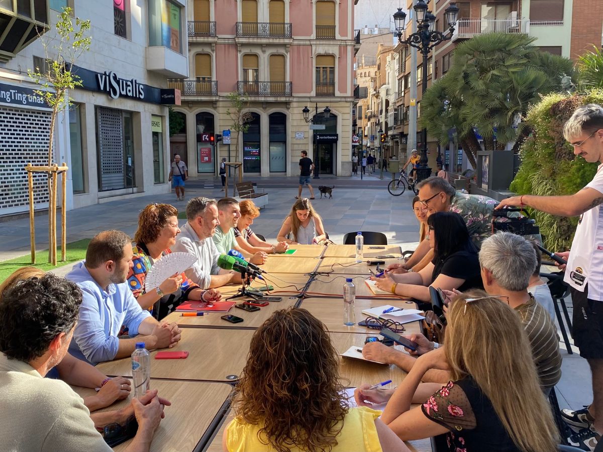 ‘El Gobierno de La Nada’ en Castelló: PSPV «desmiente» a PP y Vox