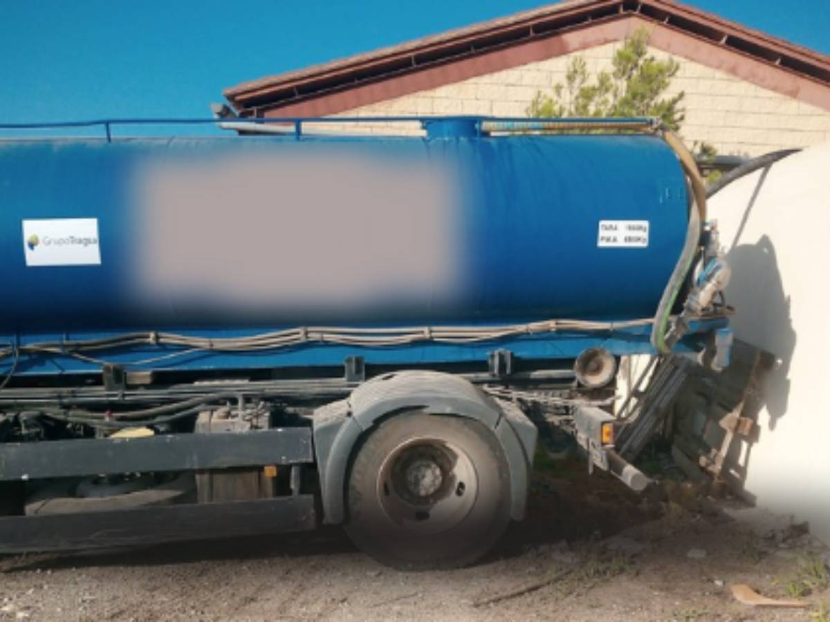 La Conselleria de Agricultura abastece con agua al ganado de Segorbe