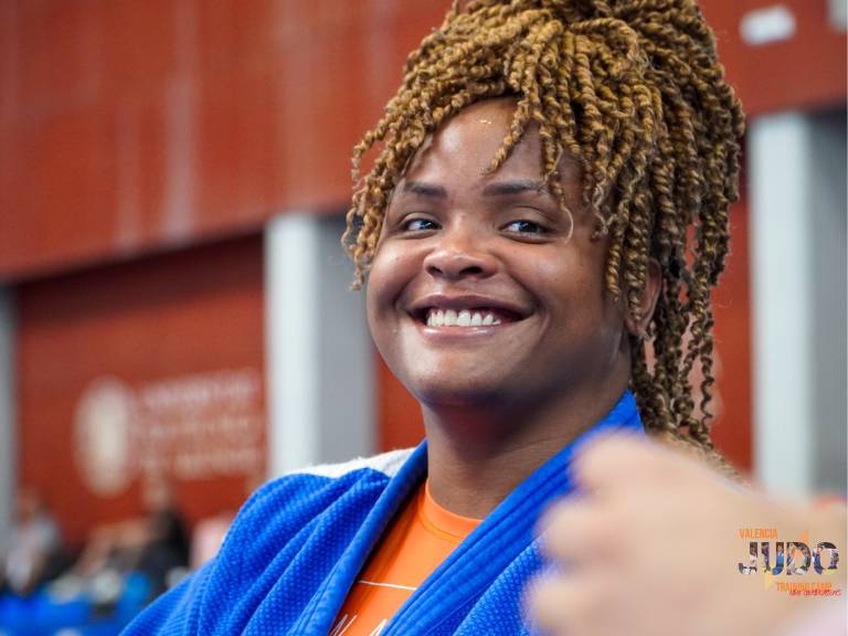 Después de unas semanas sin noticias sobre su paradero desde la última vez que la han visto en la concentración de los Juegos Olímpicos, la judoca cubana comienza una nueva vida en España.