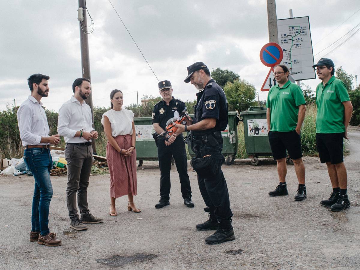 La Policía Local de Castellón emite 5 multas por vertidos incontrolados