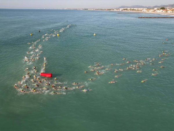 La XIII Travesía de la Playa de Almenara ya tiene a sus vencedores