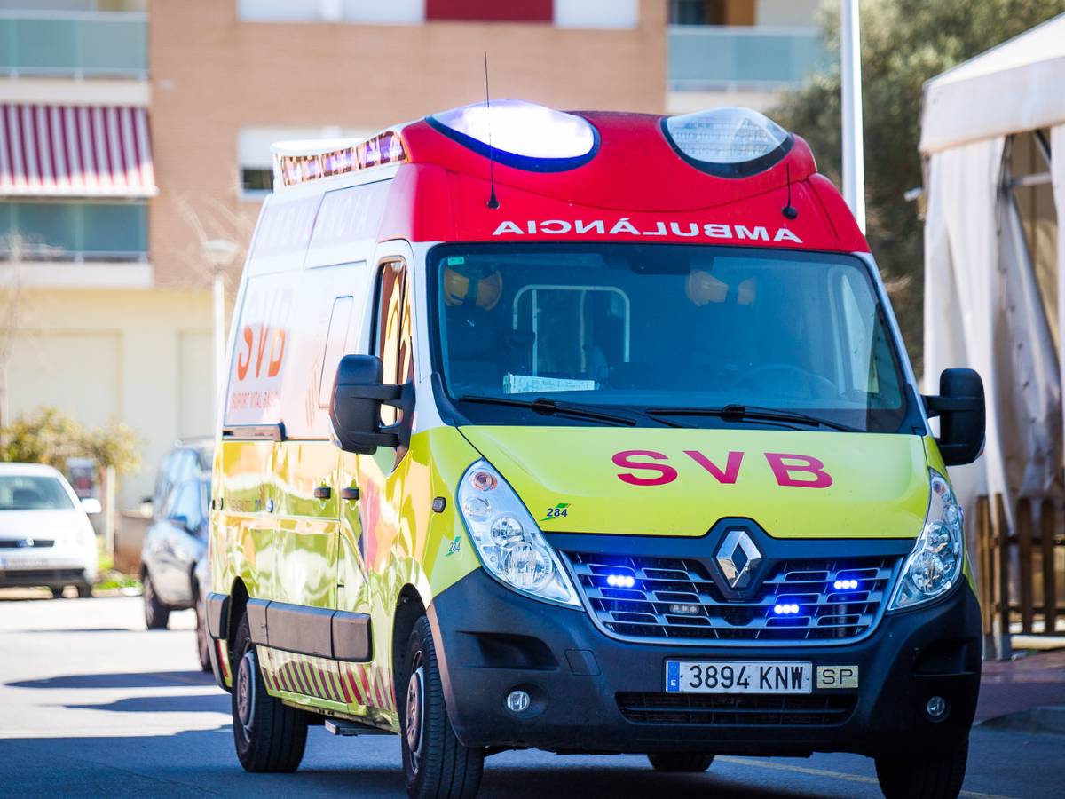 Muere un ciclista en un accidente con un coche entre Llutxent y Benicolet