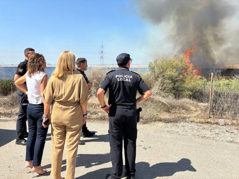 El aviso del fuego ha sido reportado alrededor de las 11.00 horas.