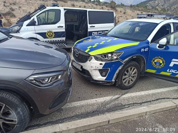 Persecución a 200 km/h por la A-70 con un coche robado deja dos detenidos