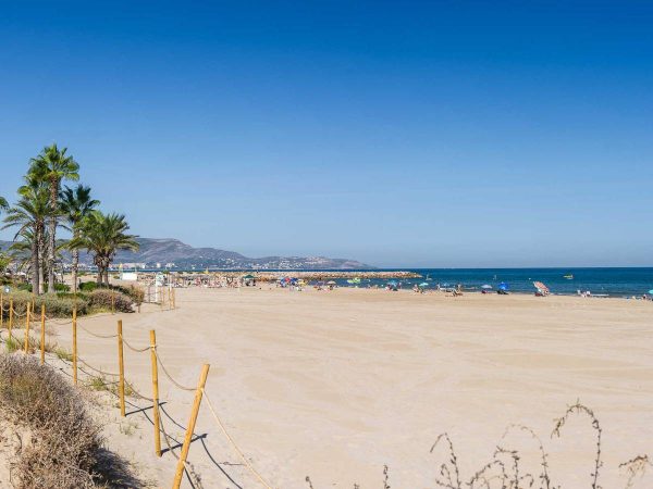 PSOE de Castelló pide explicaciones por posible contaminación en las playas