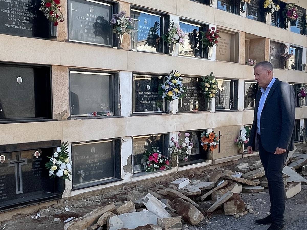 Trabajos de renovación en el cementerio de Castellón