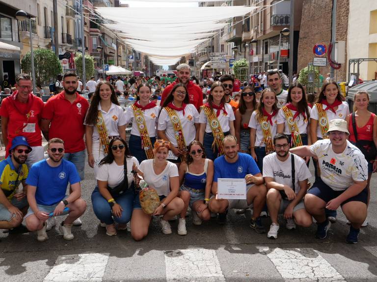 Vila-real sigue consolidando sus fiestas como una de las celebraciones más vibrantes y participativas de la comarca, donde la gastronomía, la convivencia y la tradición se dan la mano.