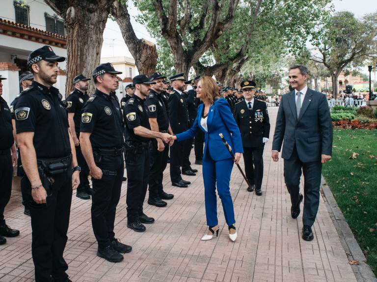 En la explanada de la Basílica del Lledó se entregaron cerca de 60 distinciones. Entre los reconocimientos, destacó el homenaje especial al guardia civil Marcos Troitiño.