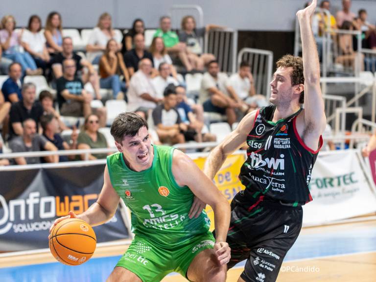 Tras su experiencia veraniega con la selección española de 3x3, Martínez regresó a Castellón en agosto por segundo año consecutivo.