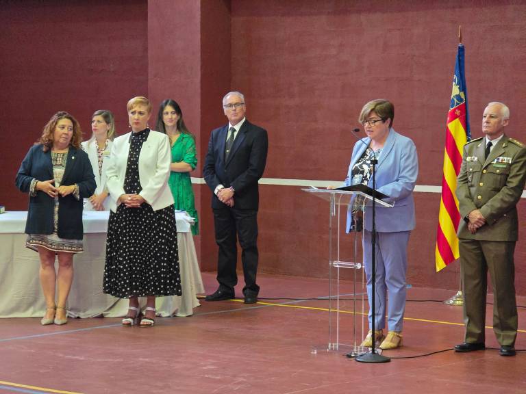 Antonia García agradece a los empleados de Instituciones Penitenciarias su dedicación: “sois imprescindibles para que esta sociedad avance en pro de la justicia, la libertad y la seguridad de todas y todos”