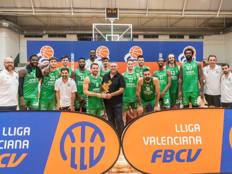 El Amics Castelló se impone al HLA Alicante consiguiendo el primer título oficial de la temporada (68-77).