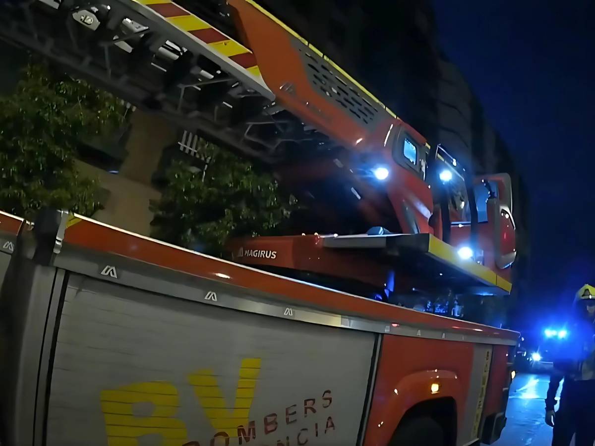 Emergencia en el Hotel Sidi Saler de Valencia por un incendio