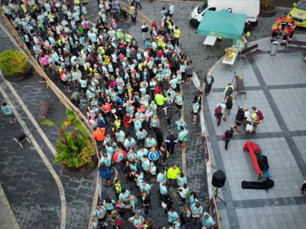 Éxito de participación en la marcha senderista ‘Caminant per Onda’