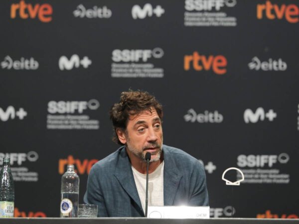 Javier Bardem se enfada en el Festival de San Sebastián: «Esto es una encerrona»