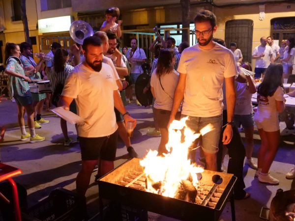 La tradicional Nit de la Xulla Ilumina la celebración de las Fiestas de Vila-real