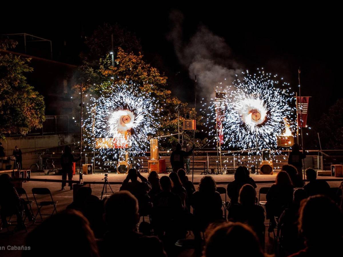 Las calles de Castellón se llenan de espectáculos con el XXV Regreso a la Ciudad