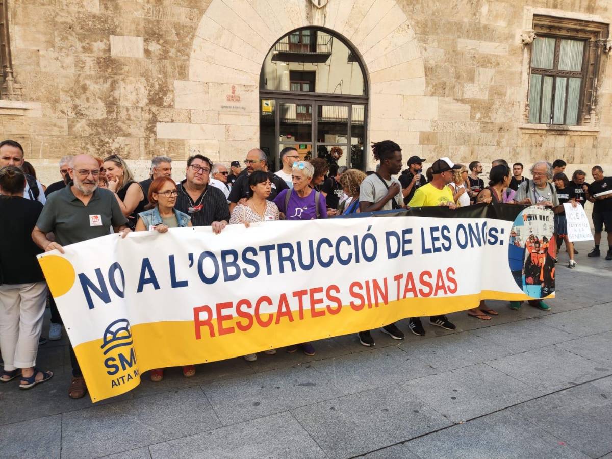 Manifestación por el cobro de tasas a los barcos de rescate de migrantes