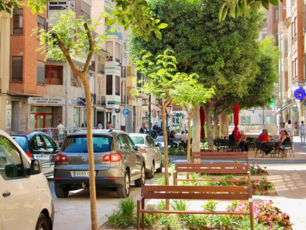 Recta final de las obras de la ZBE en la calle San Luís