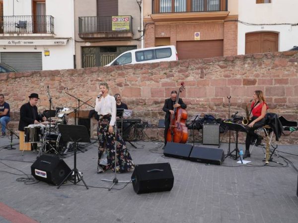 Regresa el ciclo de música Vermuts a la Font de Vilafamés