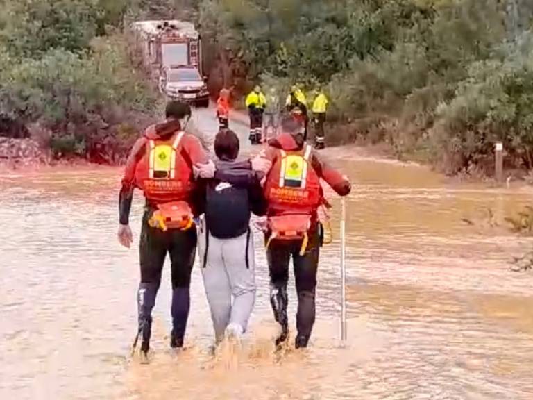 Desde Bomberos de Diputación de Castellón, recuerdan mantener precaución mientras las alertas meteorológicas se mantengan activas.