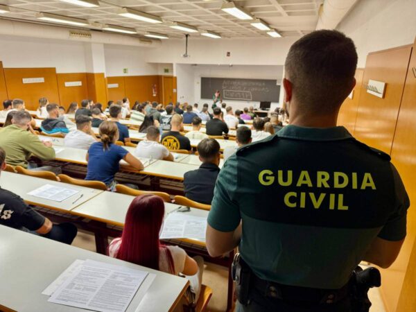 Unas 26.500 personas opositan este fin de semana a 2.700 plazas de la Guardia Civil