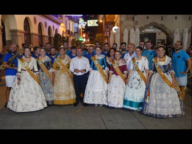 El momento culminante fue el disparo del castillo de fuegos artificiales, a cargo de la prestigiosa pirotecnia Martí.