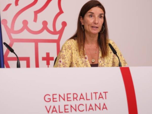 Sanidad reestructura su equipo tras renuncias en Salud Pública y Atención Hospitalaria