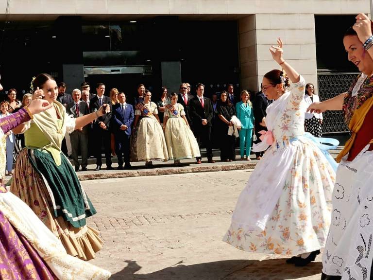 El alcalde de Burriana destaca el autogobierno y el estatuto de autonomía como grandes avances.