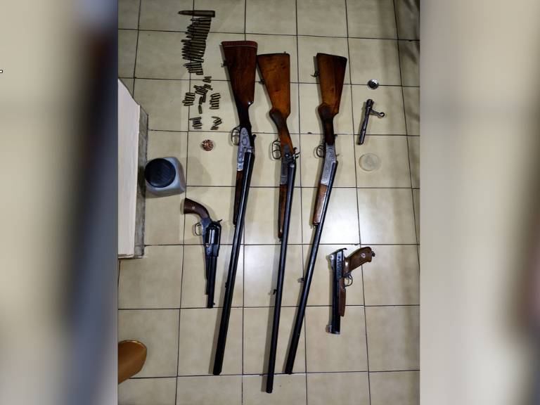 Contaban con dos talleres clandestinos donde fabricaban tanto las piezas de las armas como la munición