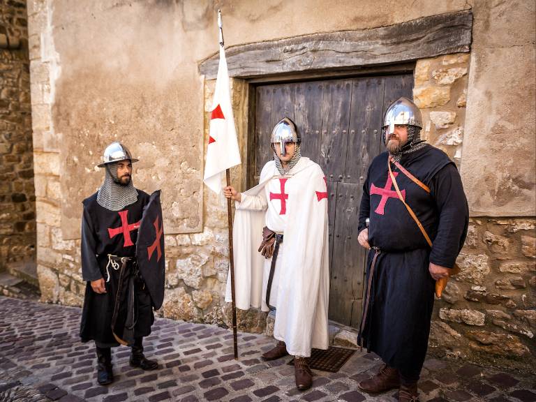 Culla, uno de los pueblos más bonitos de España, celebra el evento “Culla 1233”, una recreación histórica que lleva a los participantes a la época más mágica y medieval del municipio.