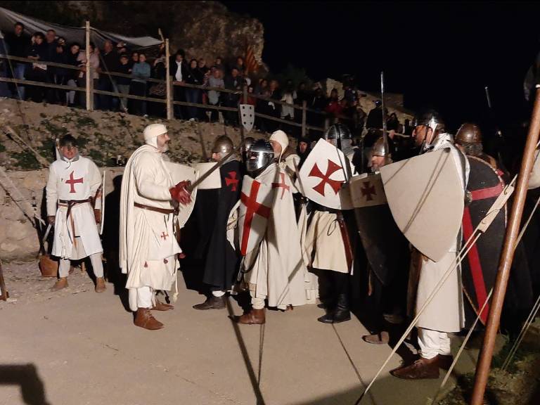 Culla, uno de los pueblos más bonitos de España, celebra el evento “Culla 1233”, una recreación histórica que lleva a los participantes a la época más mágica y medieval del municipio.