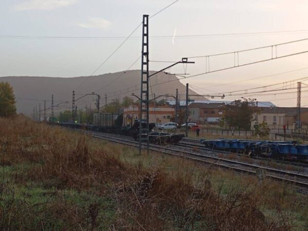 Descarrila un tren de mercancias peligrosas en Matillas, Guadalajara