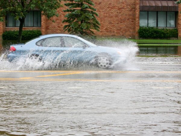 El Ayuntamiento de Vila-real pide la suspensión de actividades laborales por alerta de lluvias