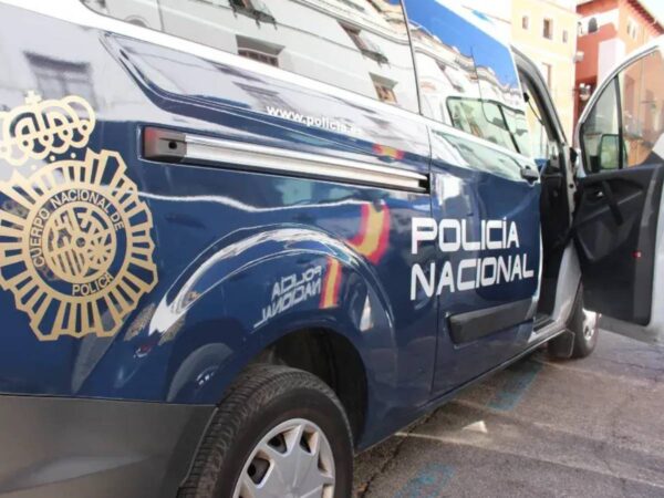 Encuentran muerto a un hombre sin hogar en el mercado de Abastos de Valencia