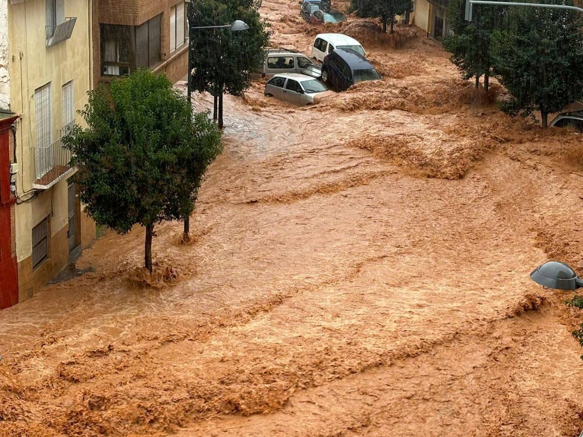 Es-Alert: La Generalitat activa alerta en móviles de Castellón por fuertes lluvias