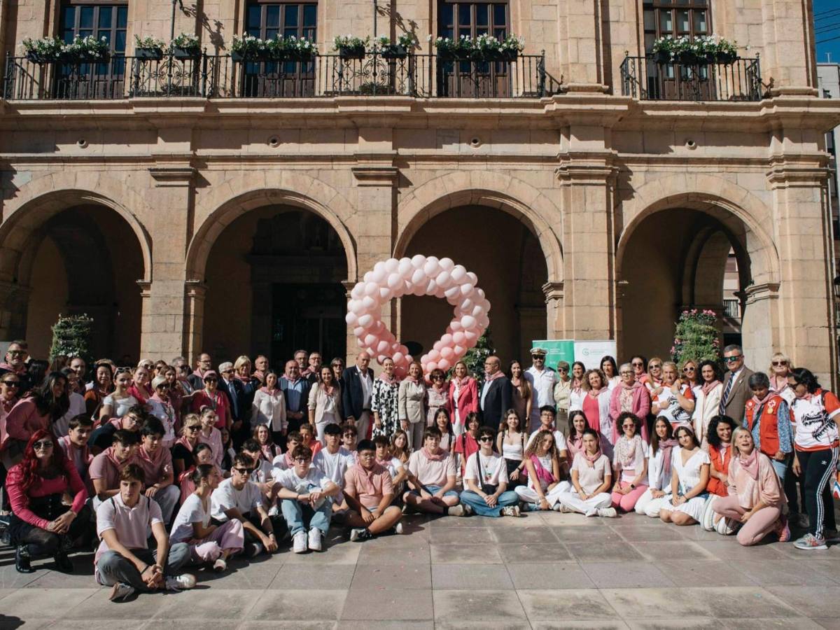 La AECC de Castellón se moviliza por el Día Mundial contra el Cáncer de Mama